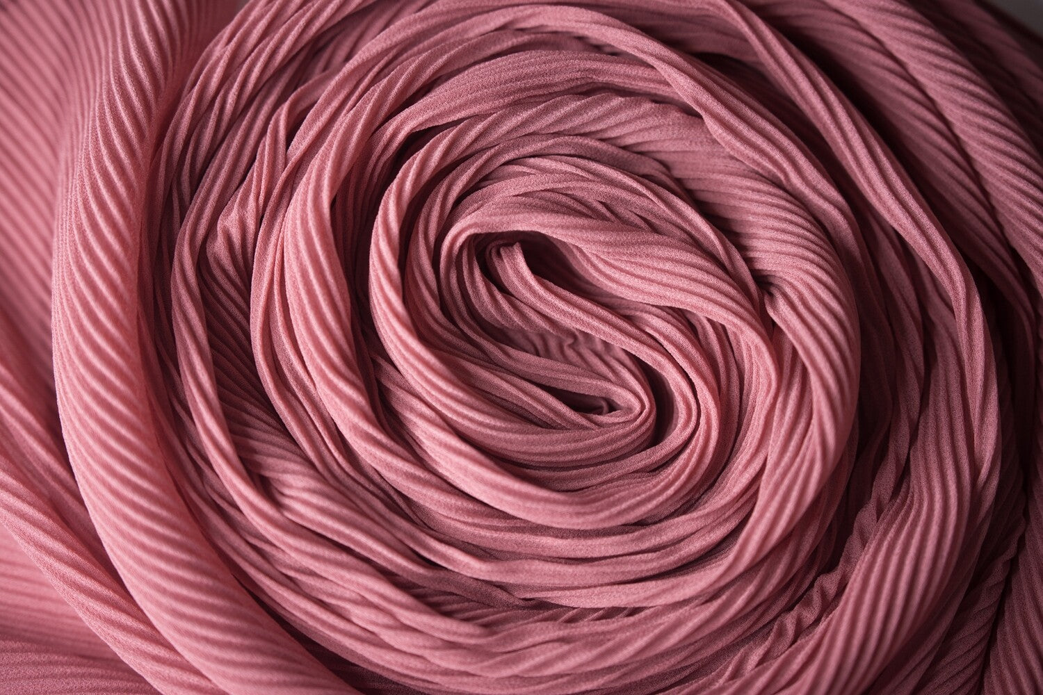 HIBISCUS | Szyfonowa Chusta Plisowana